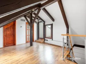 Pronájem bytu 4+kk, Praha, N. A. Někrasova, 127 m2