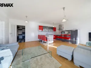 Prodej bytu 3+kk, Karlovy Vary, Raisova, 105 m2