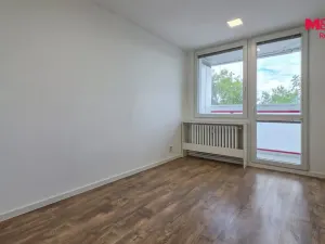 Prodej bytu 3+1, Kladno - Kročehlavy, Benešovská, 68 m2