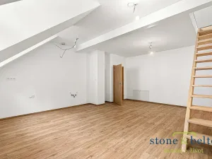 Prodej bytu 3+kk, Vrchlabí, Peklo, 95 m2