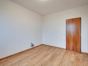 Pronájem bytu 3+kk, Praha - Vinoř, Bohdanečská, 71 m2