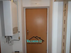 Pronájem bytu 1+kk, Kroměříž, Dobrovského, 42 m2