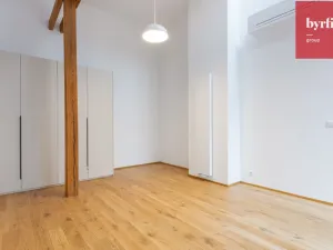 Prodej bytu 2+kk, Praha, Vrtbova, 56 m2