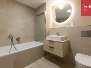 Prodej bytu 2+kk, Praha, Vrtbova, 56 m2
