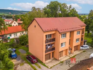 Prodej bytu 3+1, Dobrovice - Libichov, 77 m2