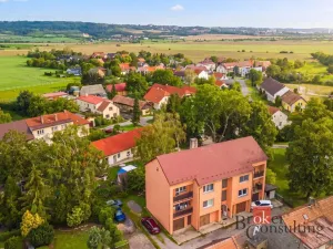 Prodej bytu 3+1, Dobrovice - Libichov, 77 m2