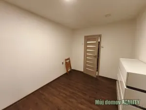 Pronájem bytu 2+kk, Praha - Kobylisy, Frýdlantská, 44 m2