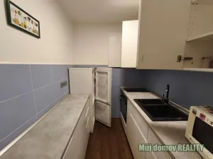 Pronájem bytu 2+kk, Praha - Kobylisy, Frýdlantská, 44 m2