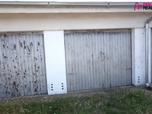 Prodej garáže, Hradec Králové, U Mostku, 16 m2