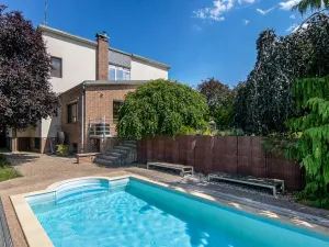 Prodej rodinného domu, Praha - Lipence, Pod Lečí, 258 m2