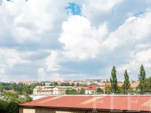 Pronájem bytu 2+kk, Praha - Nusle, Kloboučnická, 56 m2