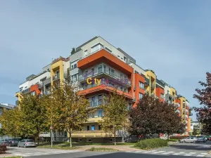 Prodej bytu 2+kk, Praha - Zličín, Sazovická, 61 m2