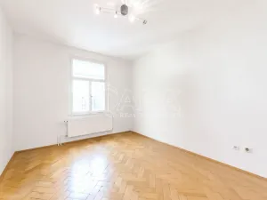 Prodej bytu 4+1, Praha - Vinohrady, Nitranská, 120 m2