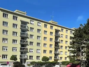 Prodej bytu 2+1, Praha - Kamýk, Šatrova, 52 m2