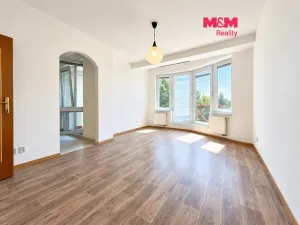Pronájem bytu 2+1, Praha, U štěpu, 54 m2