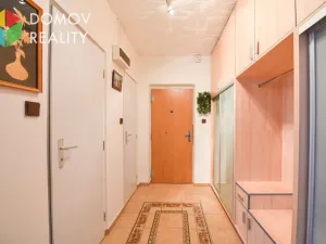 Pronájem bytu 2+1, Praha - Záběhlice, Hyacintová, 55 m2
