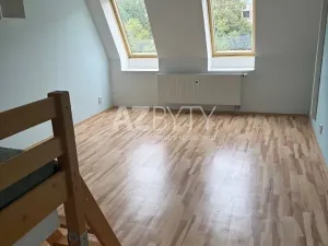 Pronájem bytu 3+kk, Praha - Střížkov, Jitravská, 90 m2