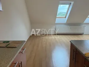 Pronájem bytu 3+kk, Praha - Střížkov, Jitravská, 90 m2