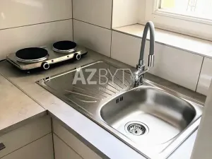 Pronájem bytu 1+kk, Praha - Bubeneč, Jaselská, 29 m2