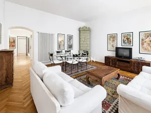 Pronájem bytu 3+1, Praha - Nové Město, Odborů, 81 m2