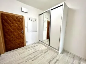 Pronájem bytu 2+1, Olomouc, Přerovská, 64 m2