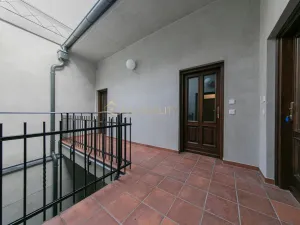 Pronájem bytu 1+1, Olomouc, Šemberova, 30 m2