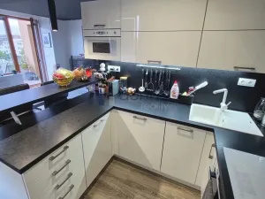 Pronájem bytu 2+kk, Praha, Modrého, 55 m2