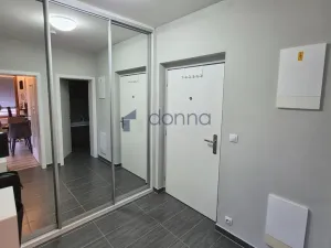 Pronájem bytu 2+kk, Praha, Modrého, 55 m2