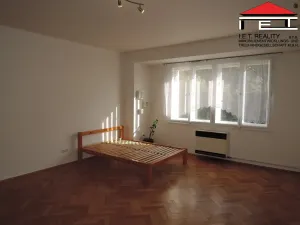 Pronájem bytu 1+kk, Praha - Michle, Nuselská, 41 m2