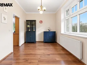 Prodej bytu 4+1, Karlovy Vary, Ondříčkova, 87 m2