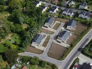 Prodej rodinného domu, Kamenice - Ládví, Benešovská, 159 m2