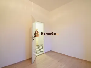 Pronájem bytu 2+kk, Praha - Vršovice, Sevastopolská, 45 m2