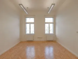 Pronájem kanceláře, Praha - Nové Město, Klimentská, 104 m2