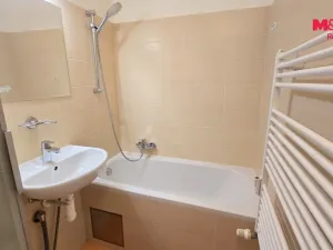 Pronájem bytu 2+1, Praha - Vokovice, Kladenská, 65 m2