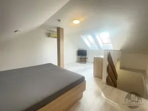 Pronájem bytu 3+kk, Praha - Smíchov, Plzeňská, 70 m2