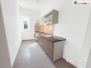 Pronájem bytu 2+kk, Dubí, J. Hory, 50 m2