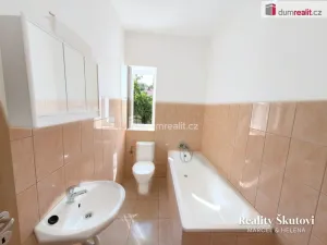 Pronájem bytu 2+kk, Dubí, J. Hory, 50 m2