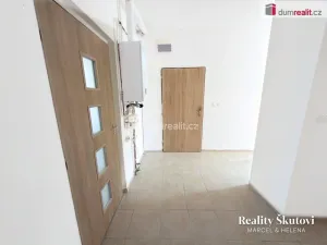 Pronájem bytu 2+kk, Dubí, J. Hory, 50 m2