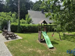 Prodej rodinného domu, Lipová-lázně - Horní Lipová, 320 m2
