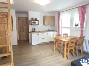 Prodej rodinného domu, Lipová-lázně - Horní Lipová, 320 m2