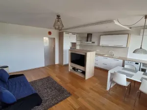 Pronájem bytu 3+kk, Praha - Žižkov, Na rovnosti, 76 m2