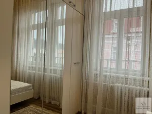 Pronájem bytu 2+1, Karlovy Vary, nábřeží Jana Palacha, 60 m2