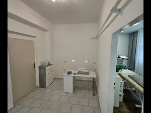 Pronájem obchodního prostoru, Praha - Nusle, Bohuslava ze Švamberka, 35 m2