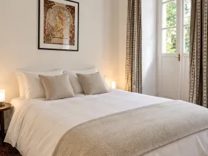 Pronájem bytu 3+1, Praha, 134 m2