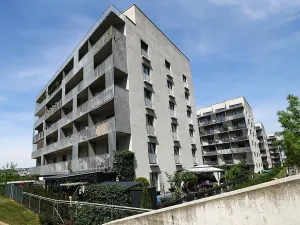 Pronájem bytu 2+kk, Praha - Libeň, Novovysočanská, 55 m2