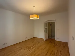 Pronájem bytu 2+kk, Praha - Žižkov, Křišťanova, 58 m2