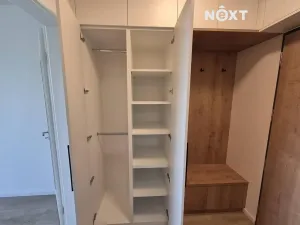 Pronájem bytu 1+kk, Praha - Hlubočepy, Divíškové, 31 m2