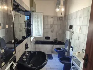Prodej vícegeneračního domu, Sorrentini, Itálie, 240 m2