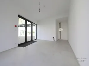 Prodej obchodního prostoru, Praha - Hlubočepy, Dostalové, 19 m2