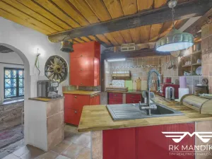 Prodej rodinného domu, Oplany, 270 m2